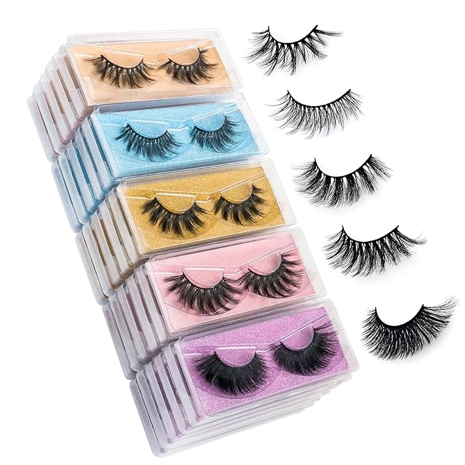 ISS Looks So Natural, False Eyelashes, 'Shy', 12mm,